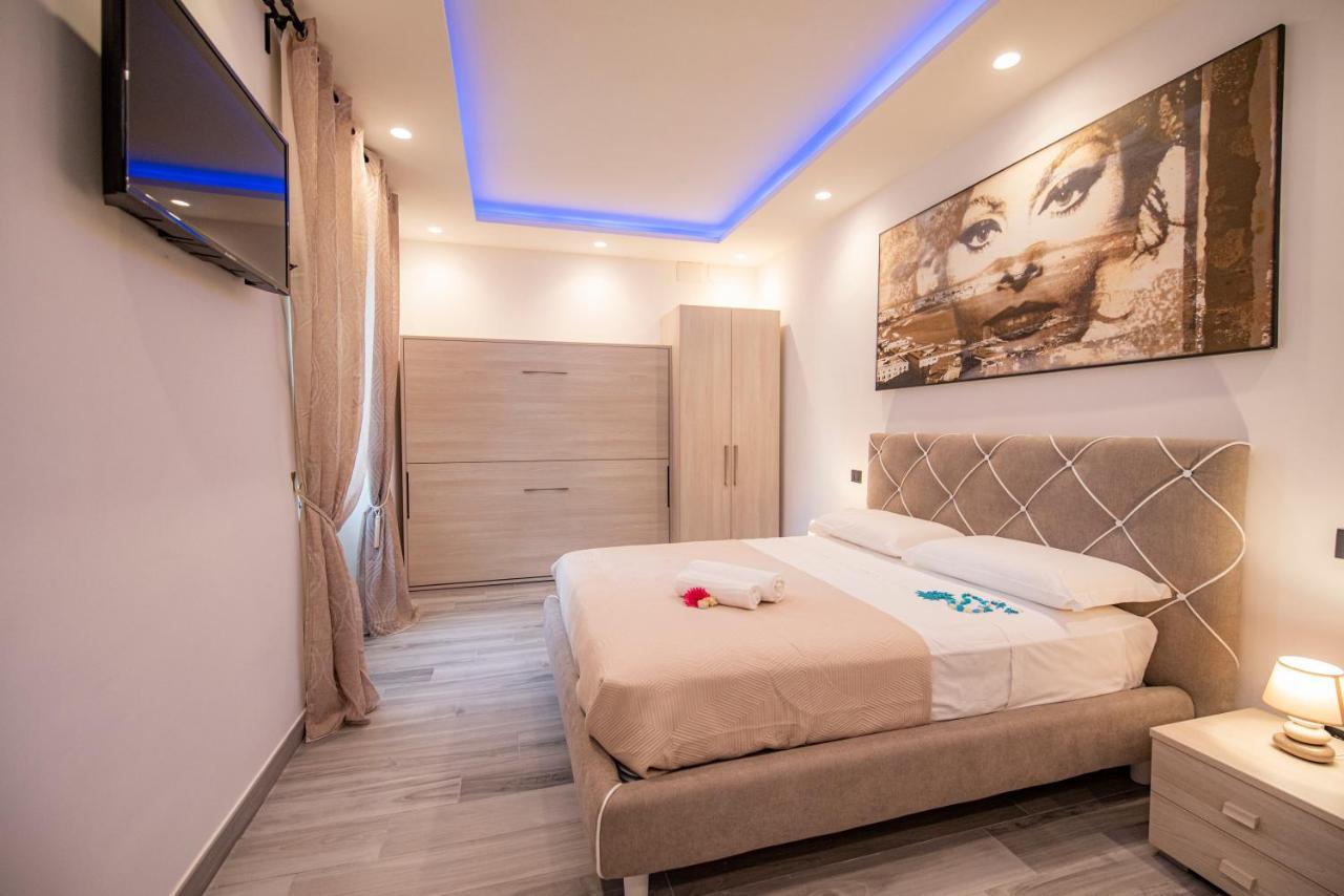 La Dolce Vita Rooms Прочида Экстерьер фото