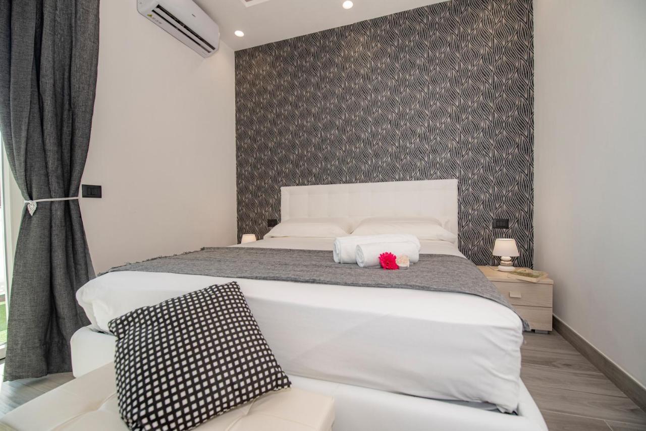 La Dolce Vita Rooms Прочида Экстерьер фото
